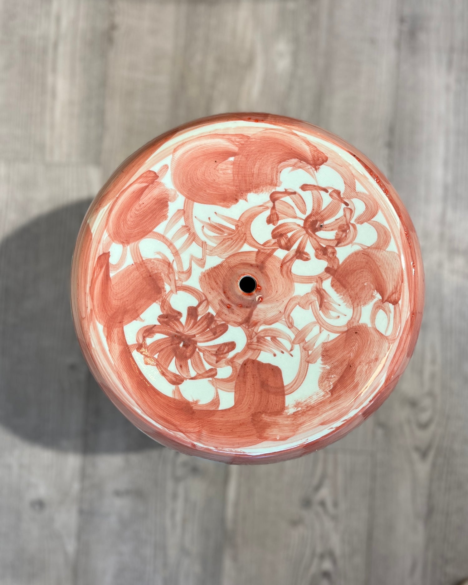 Garden Stool med rødt mønster