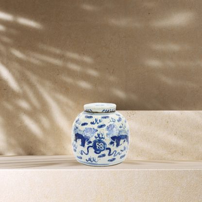 Chinoiserie krukke med lokk